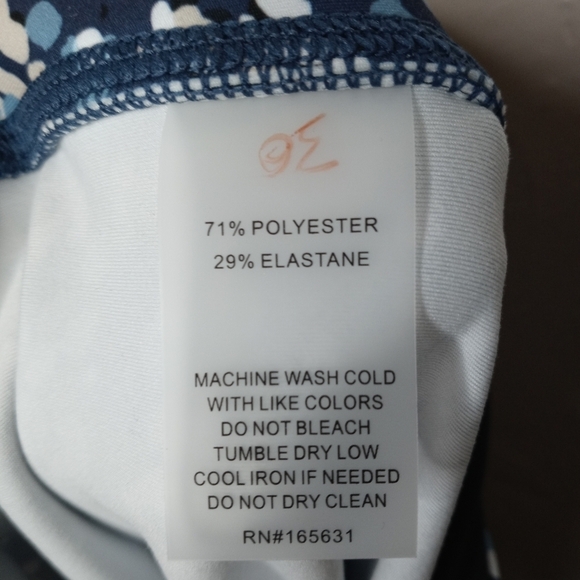 Johnny Was Calme Blue Abstract Print High Waist 7/8 Leggings - Picture 4 of 5